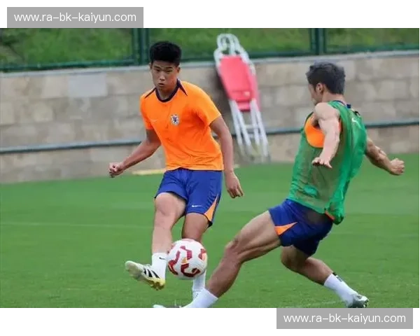 中超年轻球员观察:从青训到赛场的成长之路